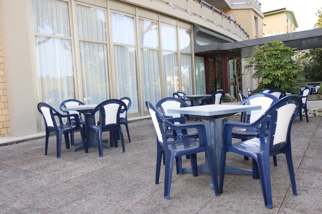 Hotel Cristallo Riolo Terme Buitenkant foto