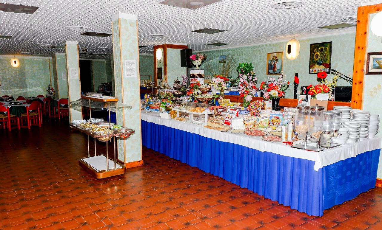 Hotel Cristallo Riolo Terme Buitenkant foto