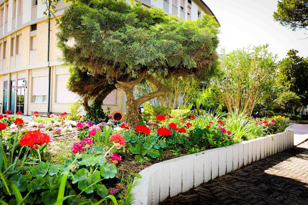 Hotel Cristallo Riolo Terme Buitenkant foto